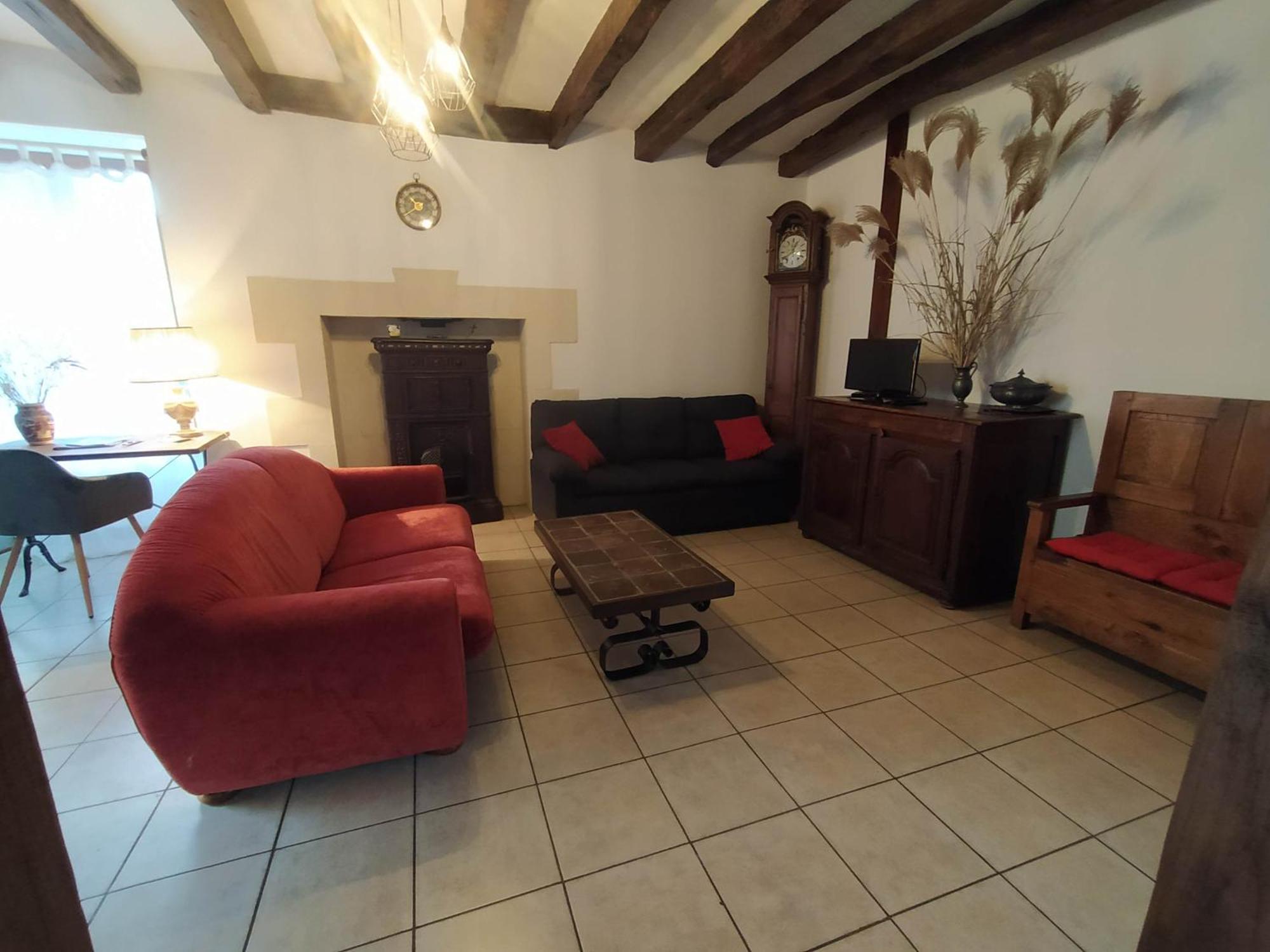 Gite Du Vieux Cedre Ecueille Exterior foto